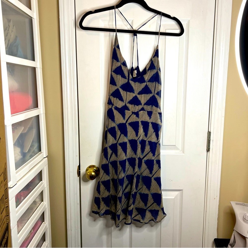 Lucky Brand  Cross Strap Back Navy/Tan  Dress Size Small